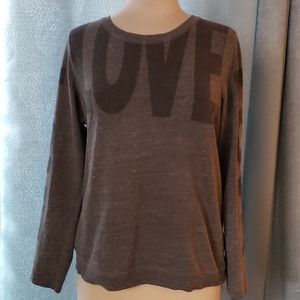 Long sleeve gray shirt